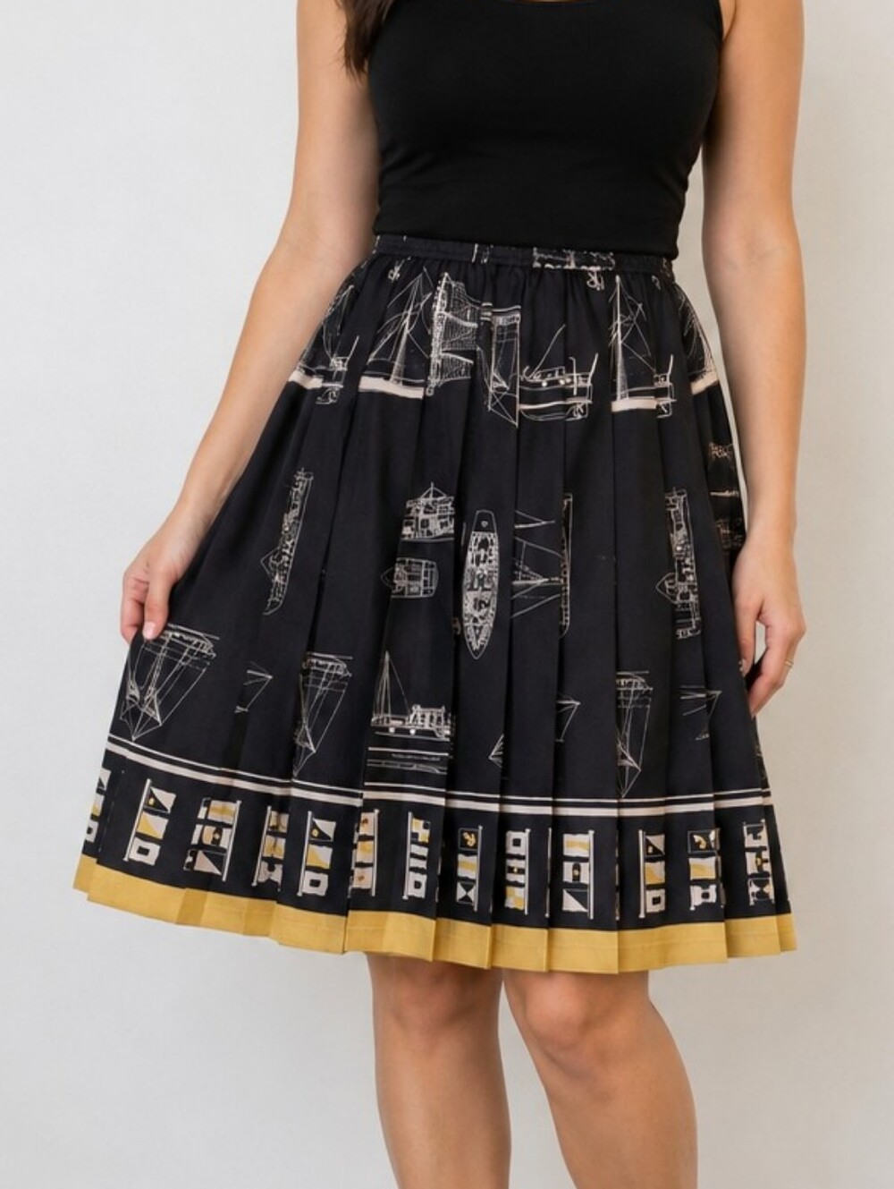 Worth Vintage 100% Silk Nautical Pleated Skirt – Size 8